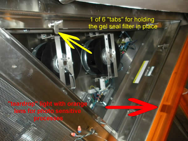 triangle-gel-seal-and-teardrop-light.jpg triangle-gel-seal-and-teardrop-light.jpg